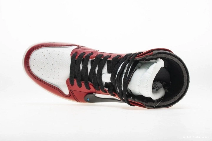 1 retro Jordan  chicago AA3834-101 NIKE Air OWT 0524